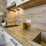 Victoria - One Bedroom With Terrace A2 Apartamento *