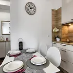 Victoria - One Bedroom With Terrace A2 Apartamento