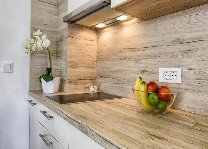 Victoria - One Bedroom With Terrace A2 Apartman