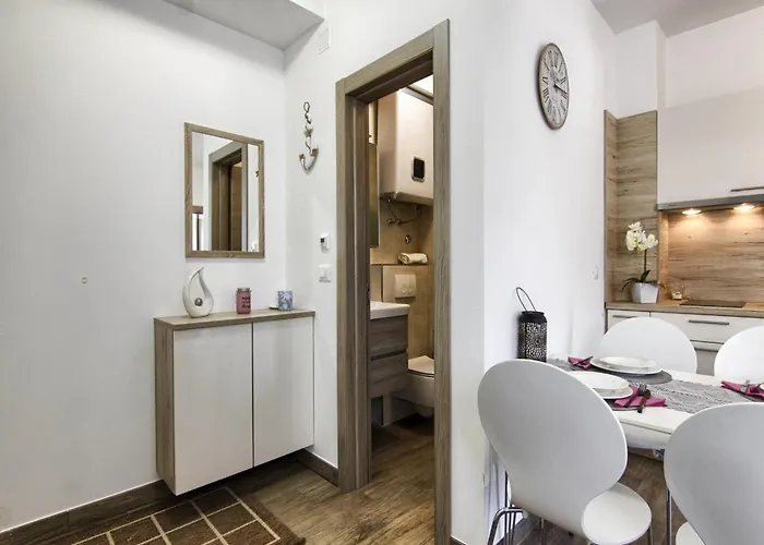 Victoria - One Bedroom With Terrace A2